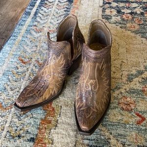 NEVER WORN! Ariat Dixon Western Boot